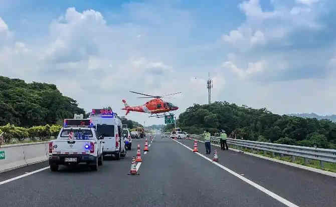 麻章区高速公路汽车救援案例